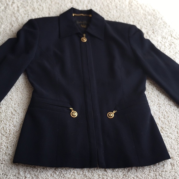 Classiques Entier Navy Blazer.     Size XS - Picture 5 of 7